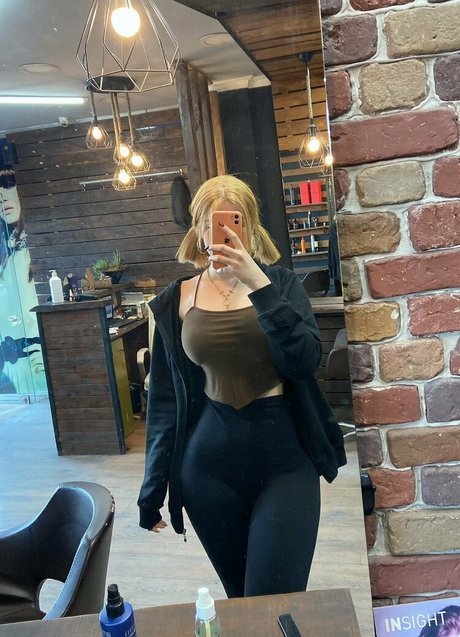 fraaoula Quick model image