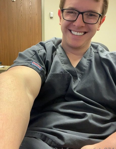 jst 874 nude actress picture