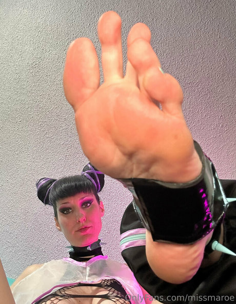 missmaroe nice actress image