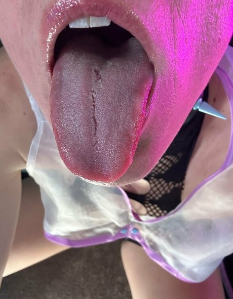 missmaroe model pretty archive