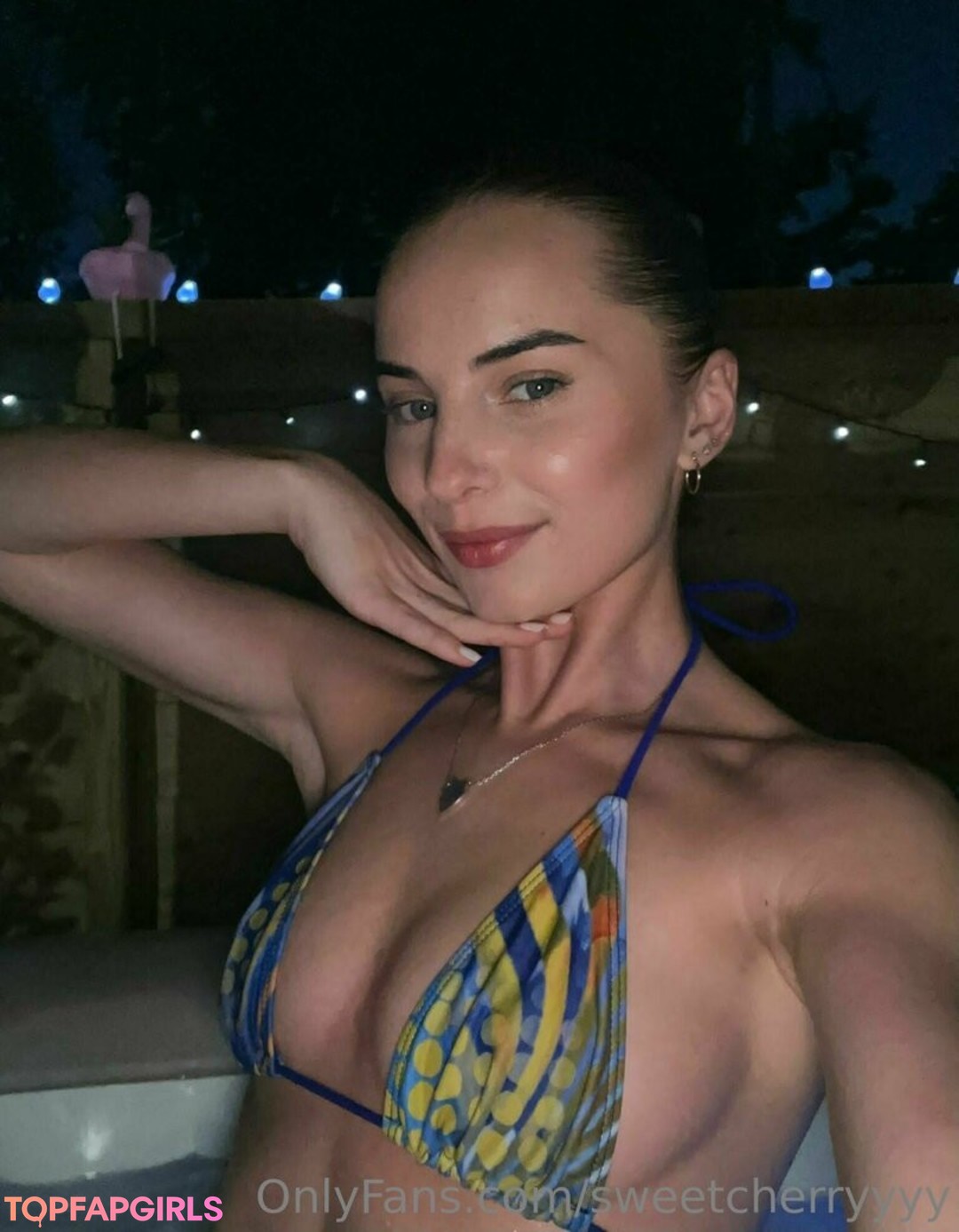 sweetcherryyyy pornstar sexy pictures
