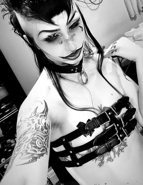 thezaramoon high quality star pic