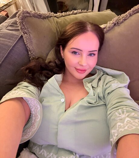 Evelynwhite Quick model image