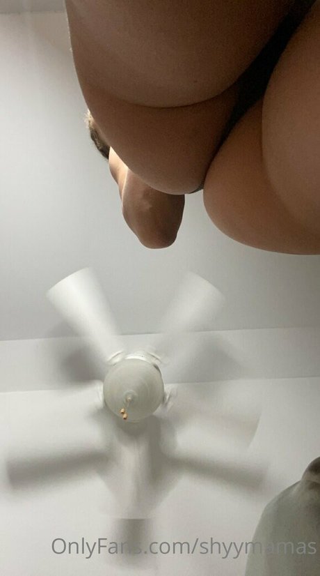 shyymamas porn model image