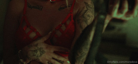 mvradova star hd pictures