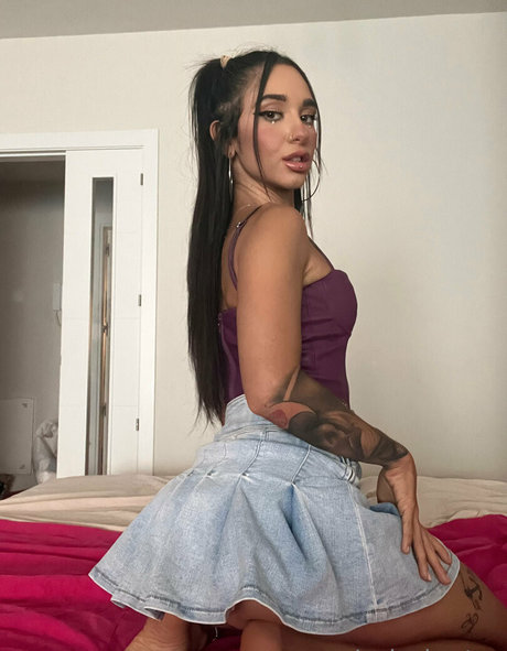 jesica burton hd actress gallery