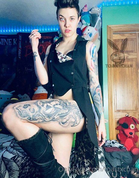 cheerleader nude onlyfans hot naked image