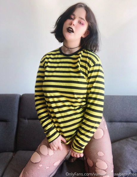 skinny blonde onlyfans art naked img