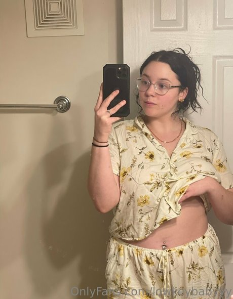 lowkeybabyyy model xxx pictures