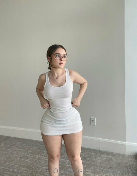 taylerhillss xxx pornstar archive