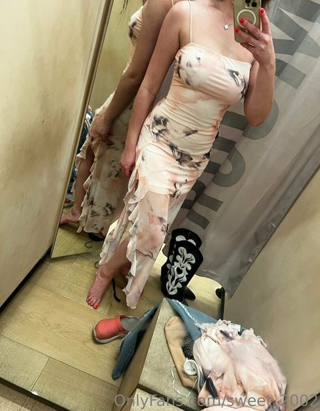 sweet 2002 top model pics