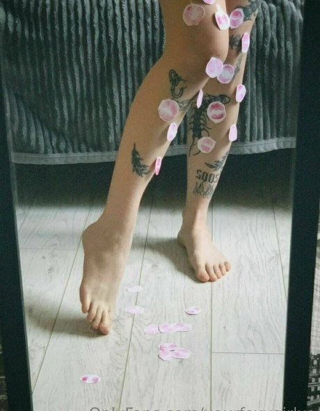 yourfoxygirlxo model sex archive