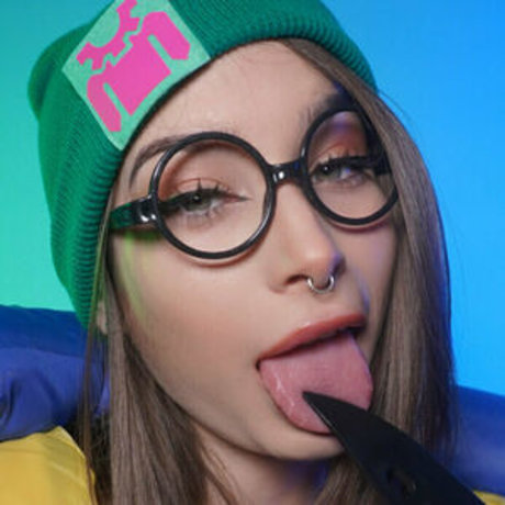 akufree pornstar nude photos