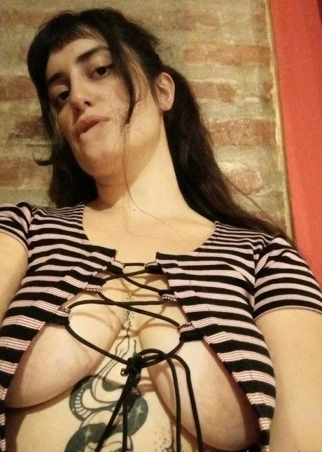 candecandys model nice pic