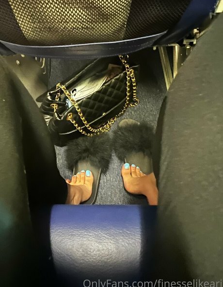 finesselikeari xxx model gallery