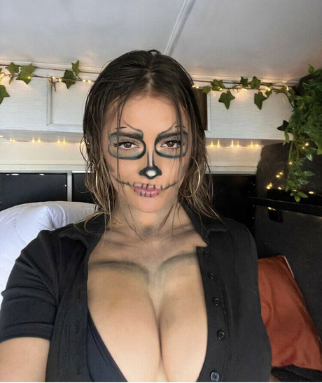 Emily Bright model porn img