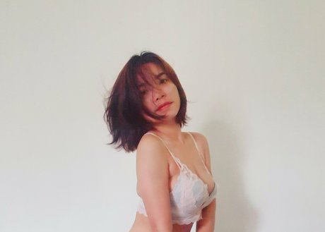 ninnie9595 exclusive actress picture