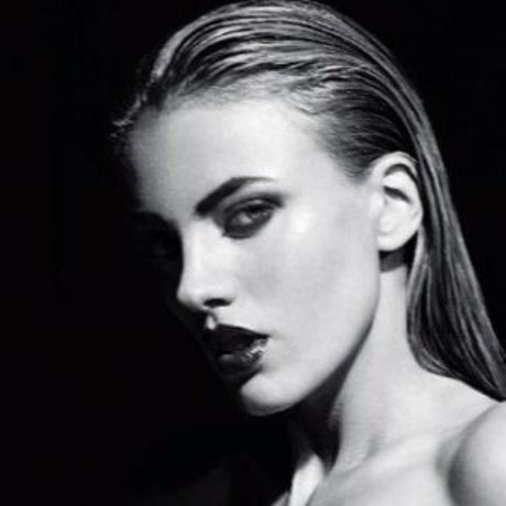 Bar Paly erotic model pics