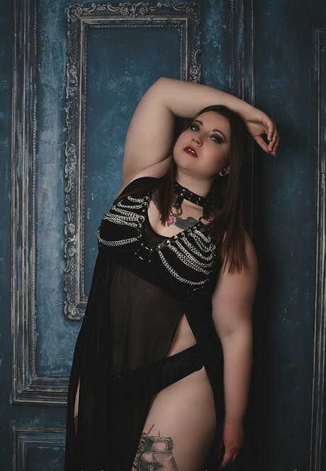 janacurvyfree pornstar photos