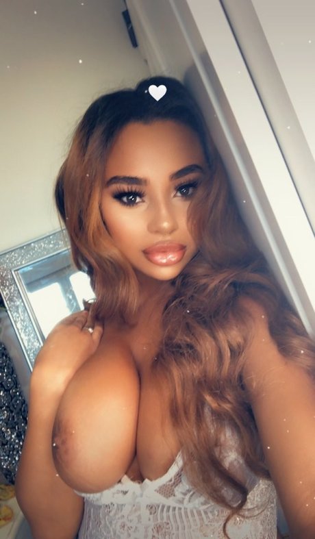 Kendallxxx xxx model gallery