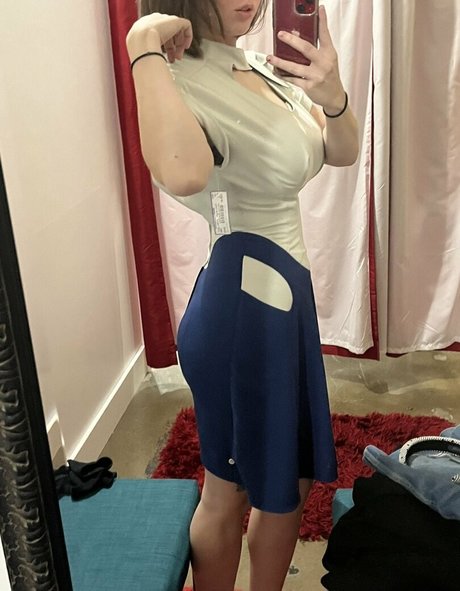 saggy milf onlyfans erotic photo