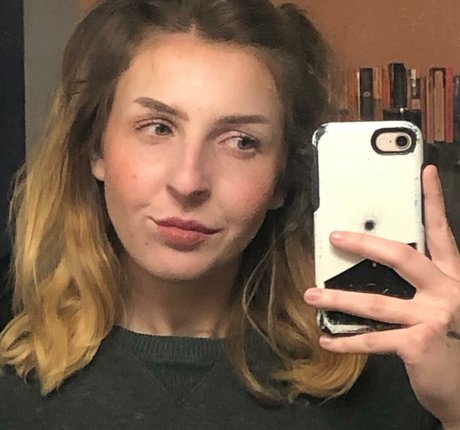 silicone onlyfans pretty picture