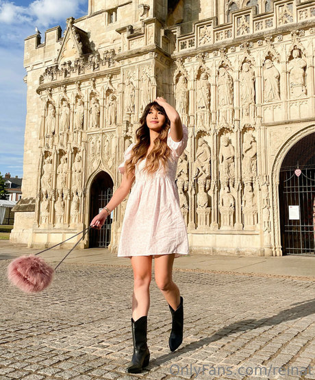 reinat model free pics