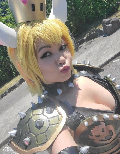 vivsai naked star photos