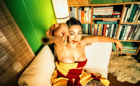 vivsai sex actress img