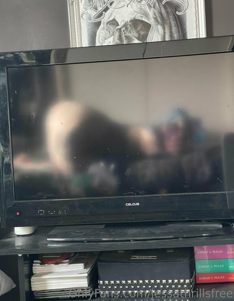 jessathrillsfree naked model pictures