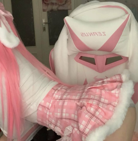 lewdcapy naked pornstar picture