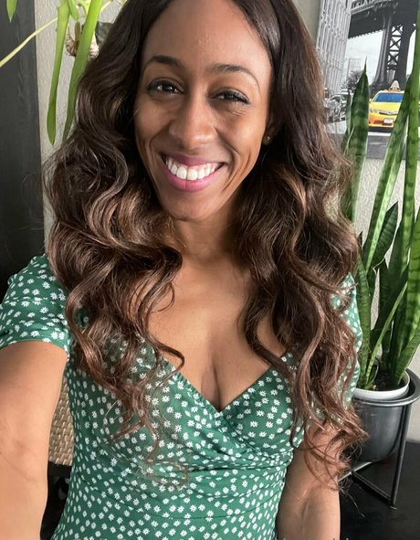 thisorthatwithsunny pornstar adult img