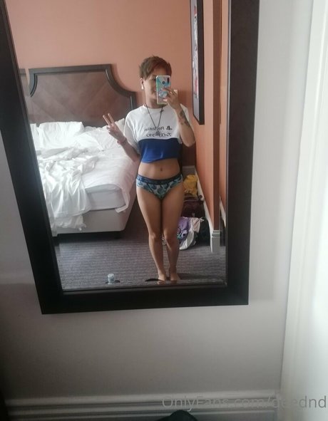 deednd sex actress photos