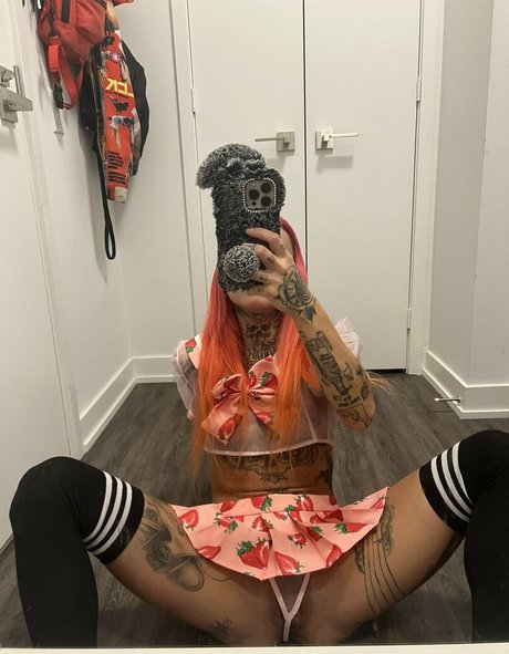 Luna Extreme pornstar perfect img