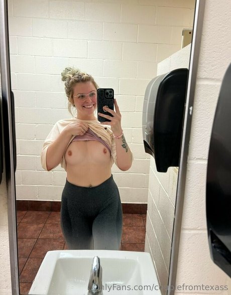 mature nude onlyfans beautiful nude img