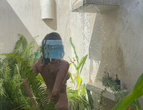 lanuitdestemps adult model pics