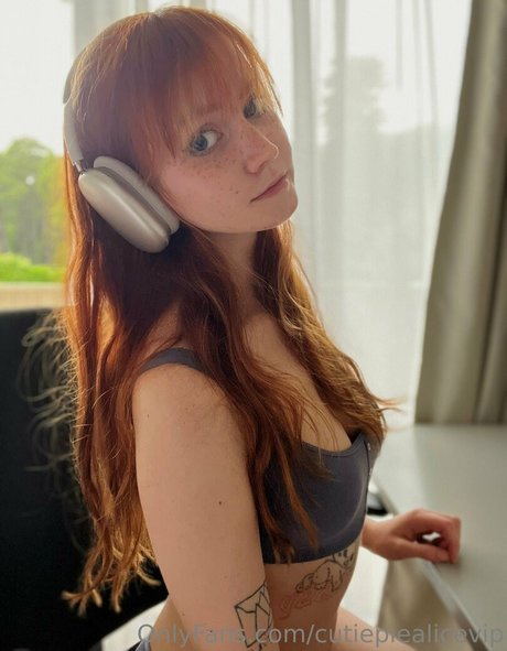 blonde cum onlyfans sexy nude pic