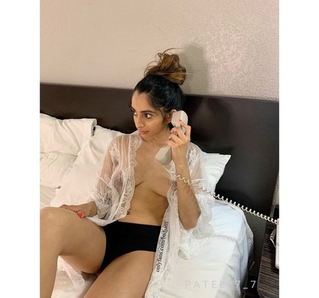 Rani Kaur sexy pornstar pics