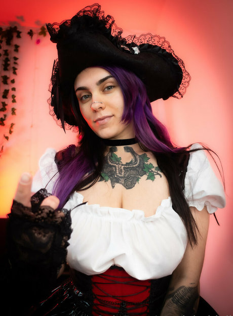 Laheldoll xxx actress img