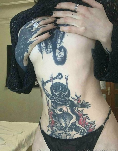 Draken lady adult actress photo