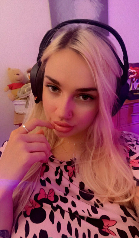 Sxren actress gallery