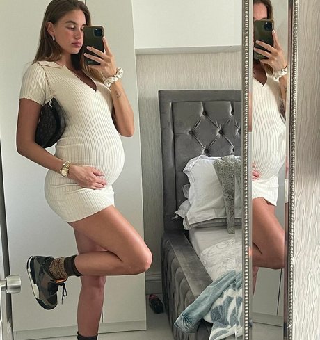 bbygirl29 model high quality photos