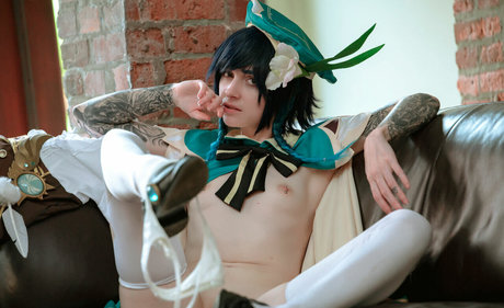 Poisonne star exclusive image