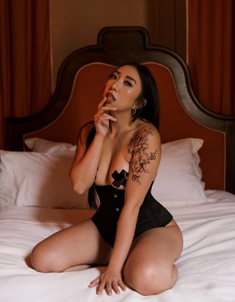 egirlren pornstar hot pic