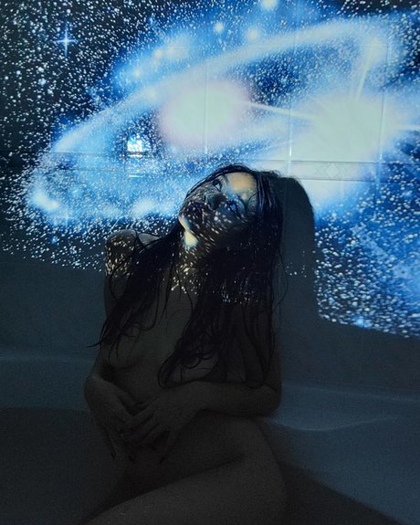 Exoticwildflower model nude photo