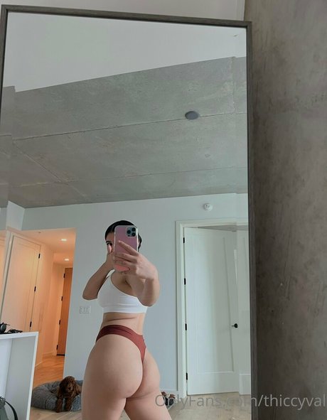 ThiccyVal star exclusive photos