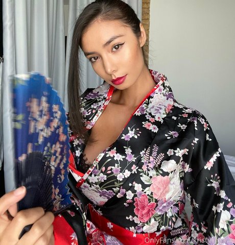 Kristy Chan star nude gallery