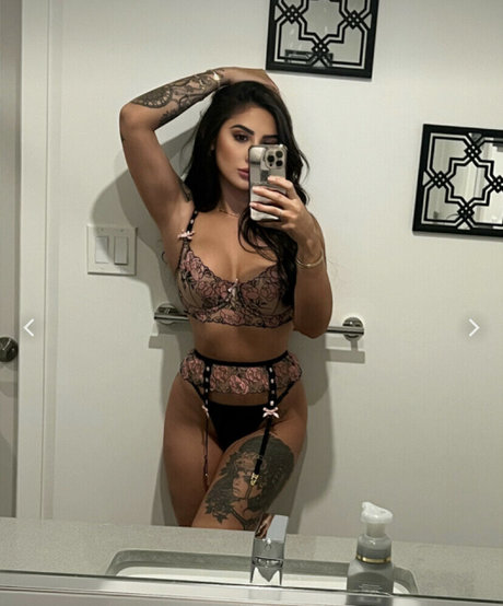 Florita Diaz star hot picture