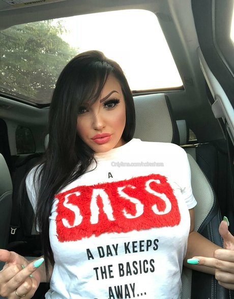 noirsahara star hot pic