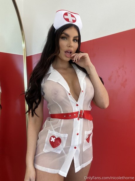Nicole Thorne model top images